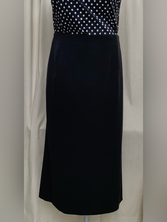 Pantology Dresses & Skirts - Pantology Black Straight Midi Skirt-Poly Rayon Spandex Blend-Back Zip-8 Regular